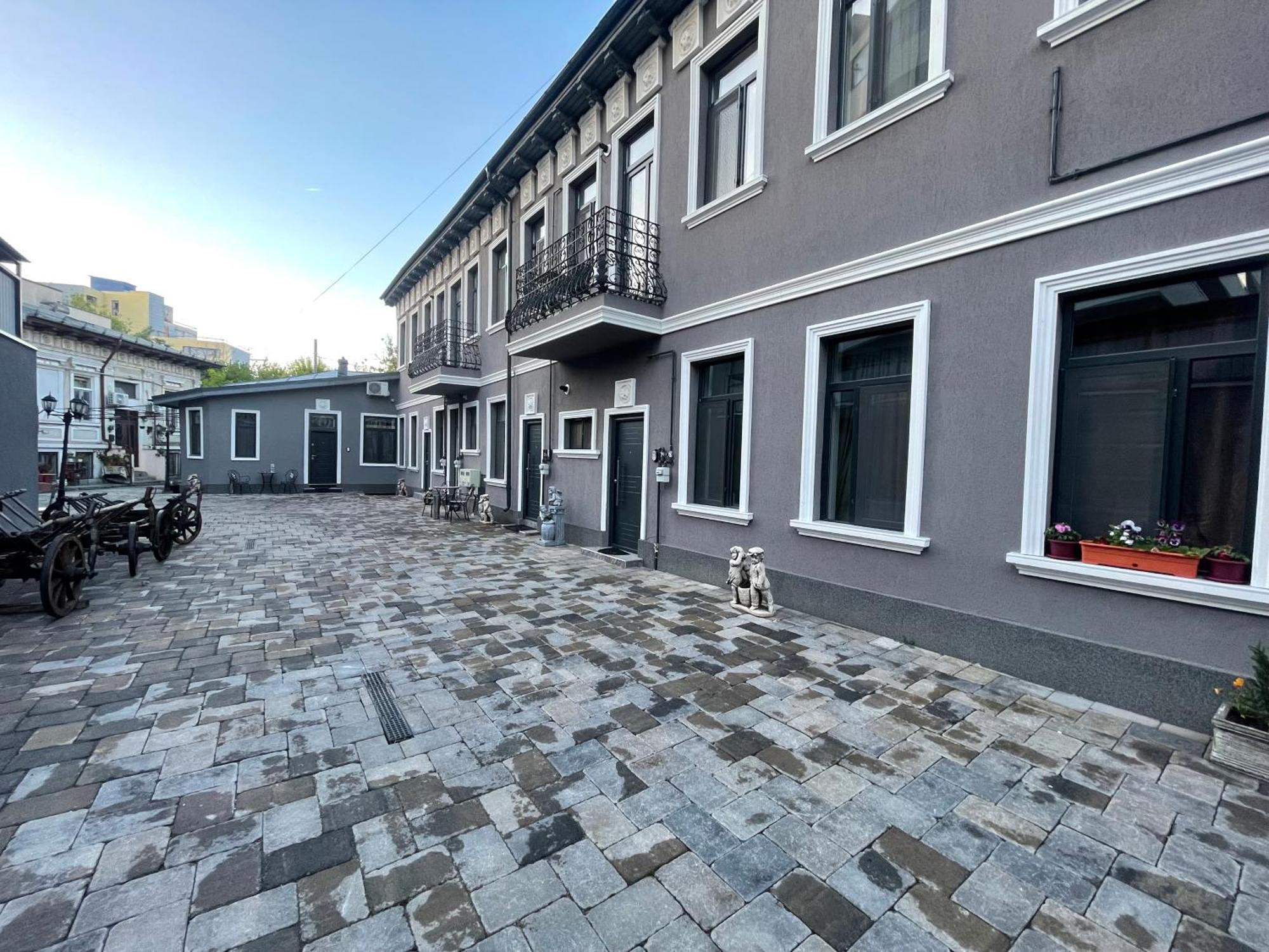 Апартаменты Old Town Retreat No 8 Бухарест Экстерьер фото